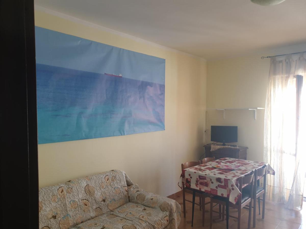 Ferienwohnung Sperry'S House Porto Torres Exterior foto