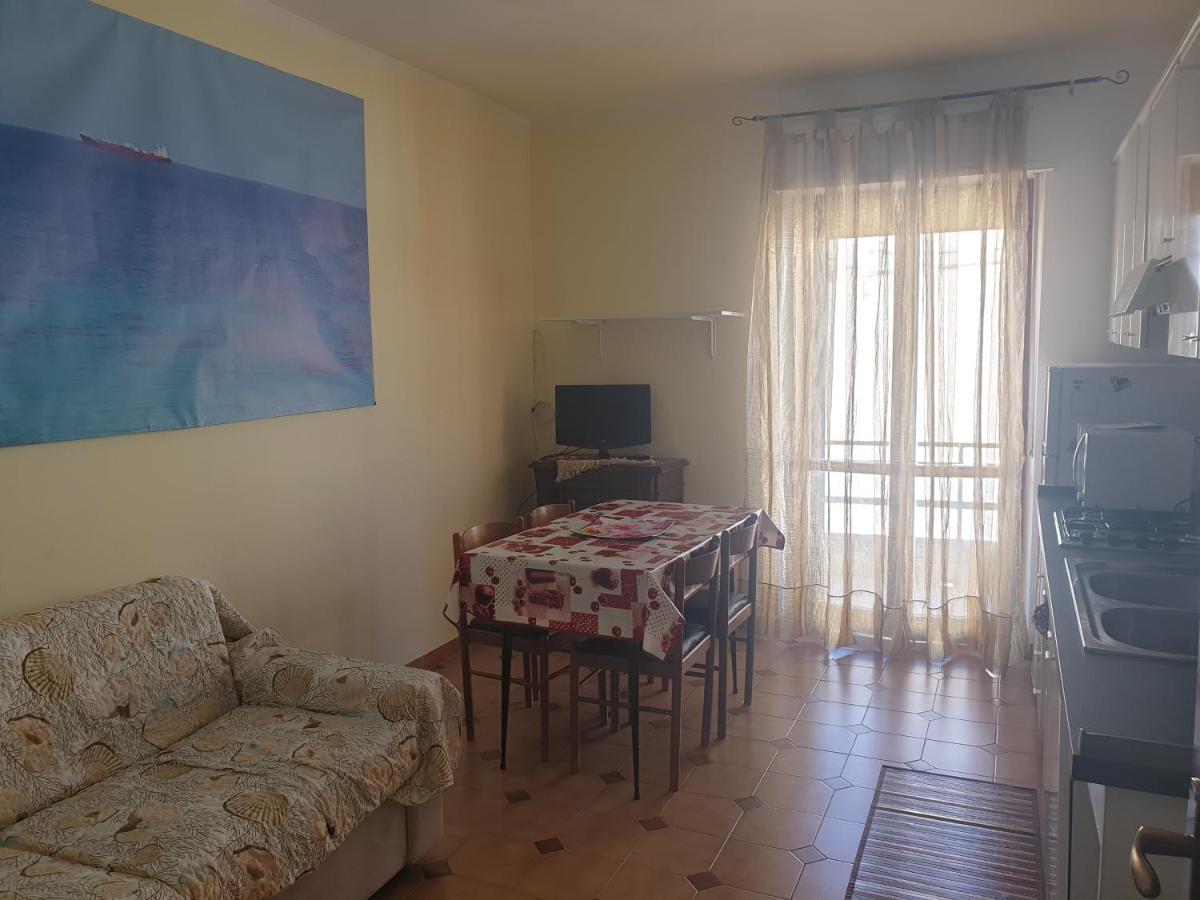 Ferienwohnung Sperry'S House Porto Torres Exterior foto