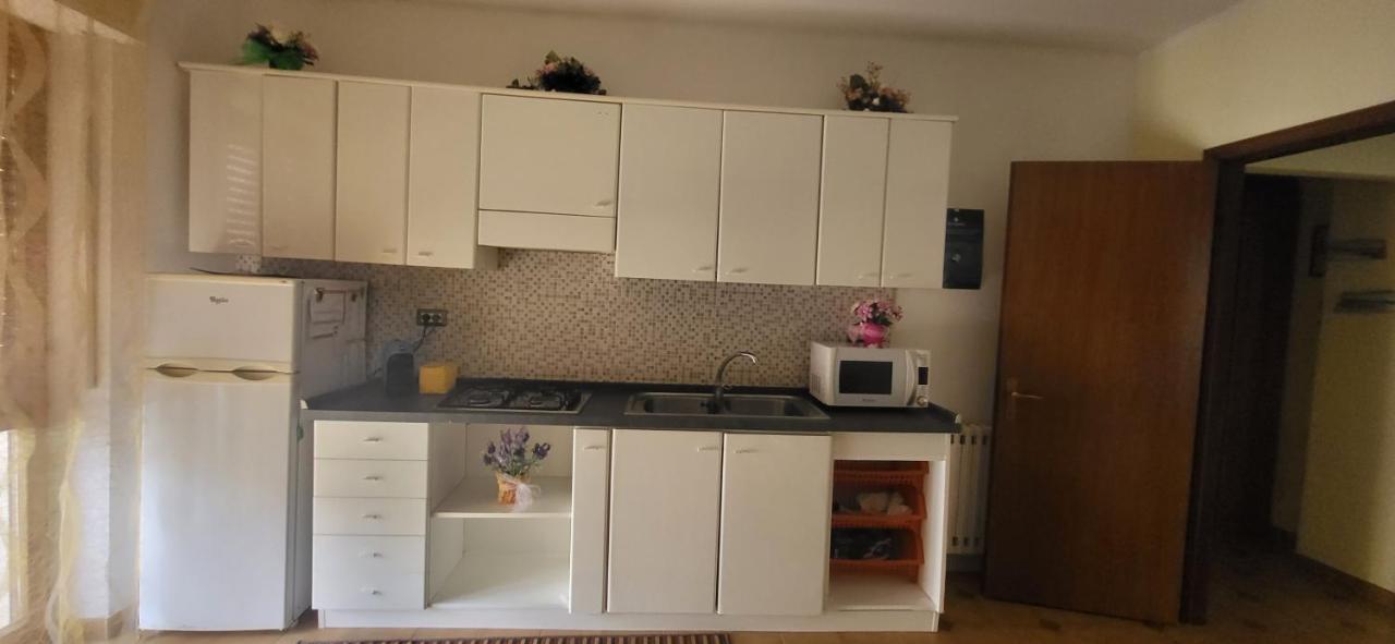 Ferienwohnung Sperry'S House Porto Torres Exterior foto